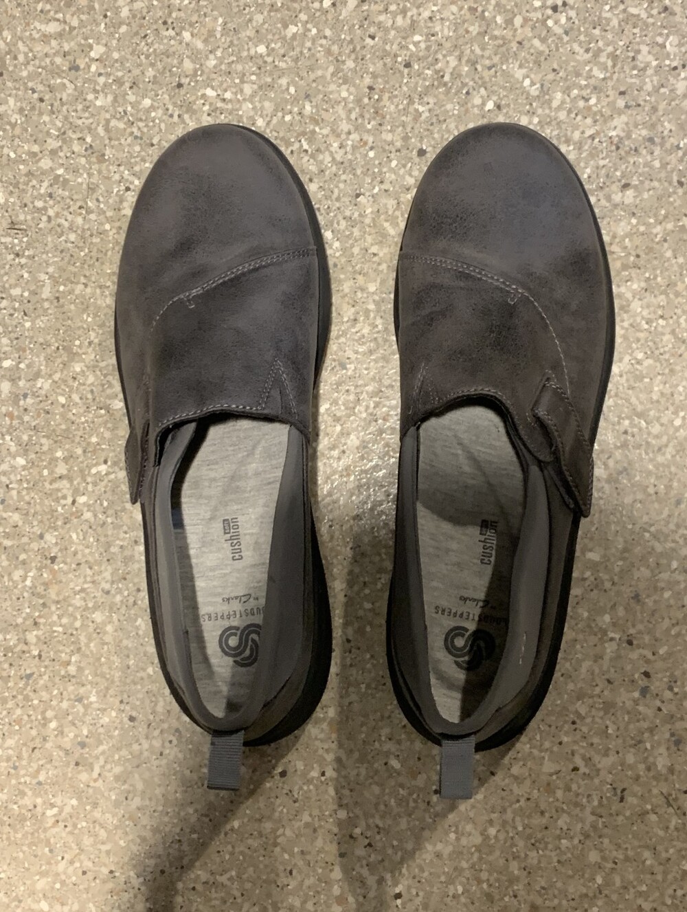 #712 "Clarks, Cloudsteppers" Casual Slip-On Shoe - Charcoal Gray